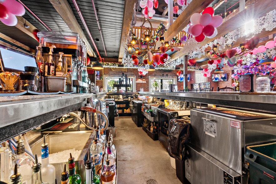 More Photos Of 75 Ferry St, Fall River Warehouse For Sale