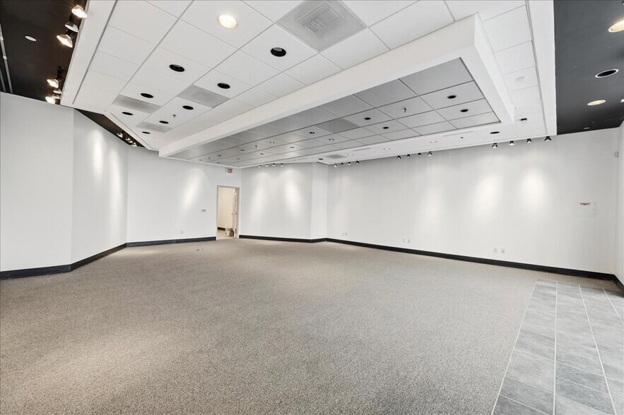 More Photos Of 1213-1275 California Ave, Pittsburg Unknown For Lease