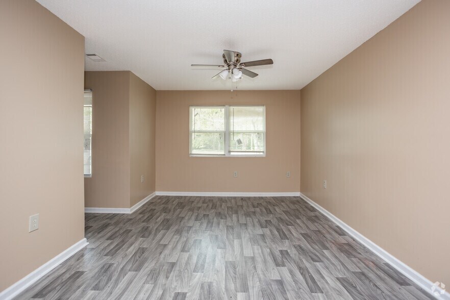 More Photos Of 304 Schley Cir, Richland Apartments For Sale