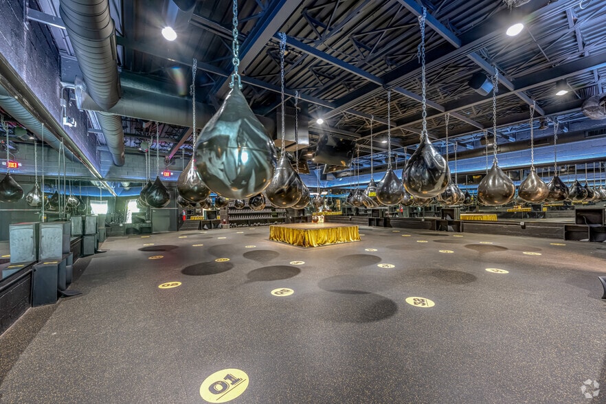 More Photos Of 3516 Ross Ave, Dallas Freestanding For Lease