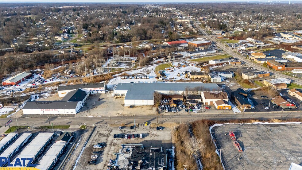 More Photos Of 112 S Meridian Rd, Youngstown Warehouse For Lease