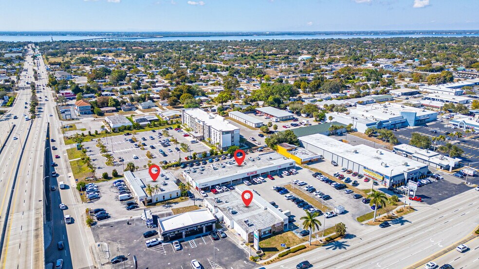 More Photos Of 4434-4458 S Cleveland Ave, Fort Myers Freestanding For Sale