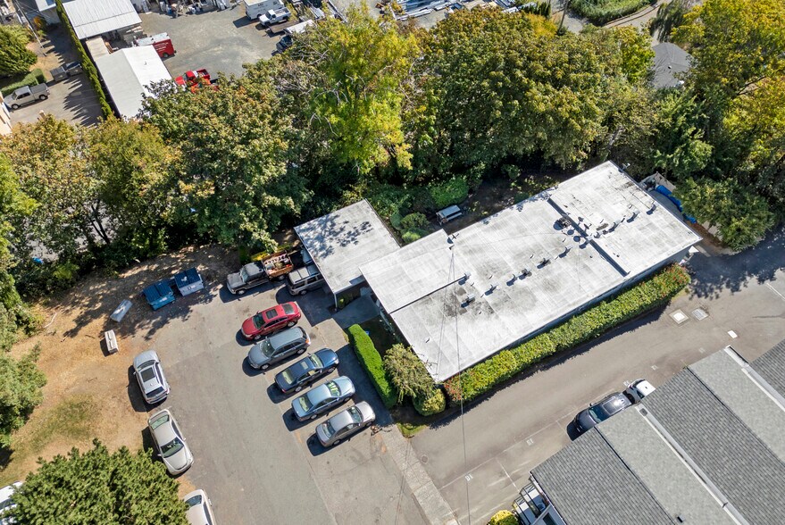 More Photos Of 2109 W Raye St, Seattle Apartments For Sale