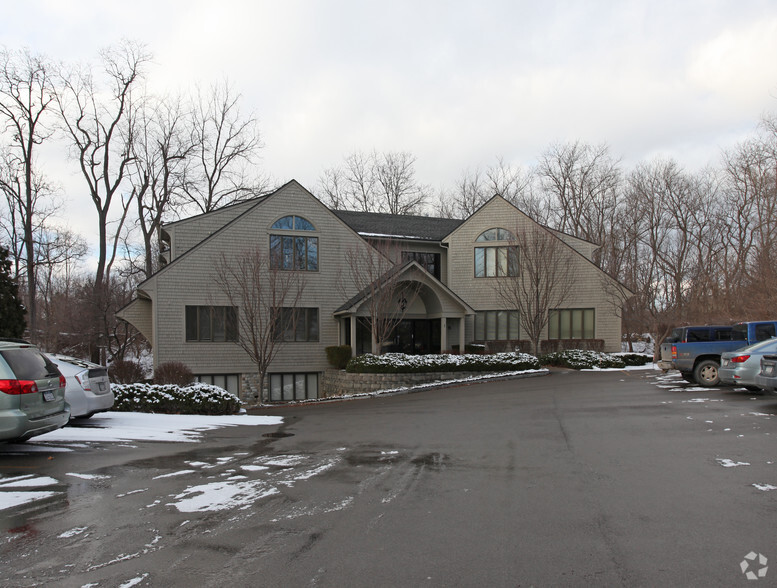 Primary Photo Of 1 Lockwood Dr, Pittsford Medical For Lease