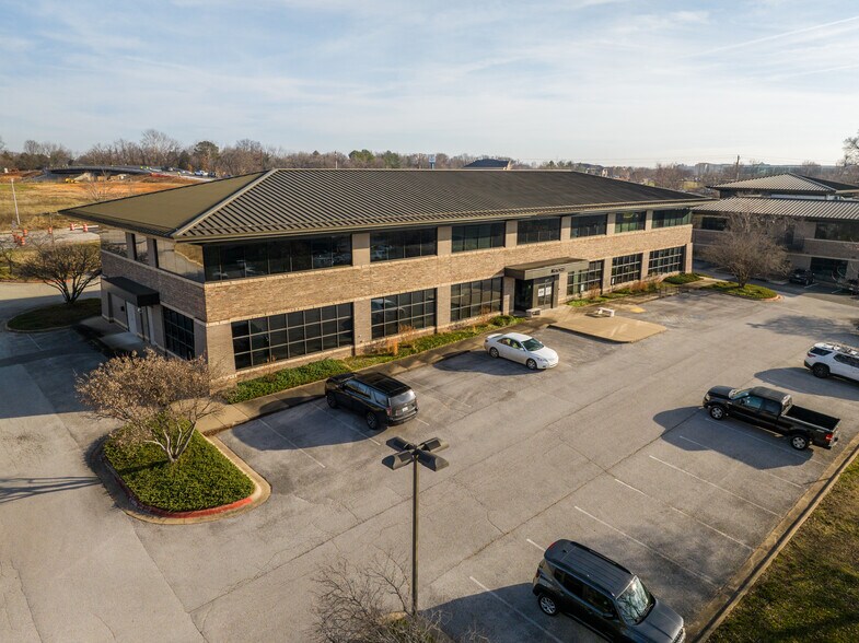 Primary Photo Of 597 Horsebarn Rd, Rogers Medical For Sale