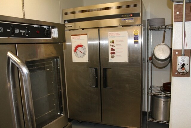 More Photos Of 674 E White Mountain Blvd, Pinetop Storefront Retail Office For Lease