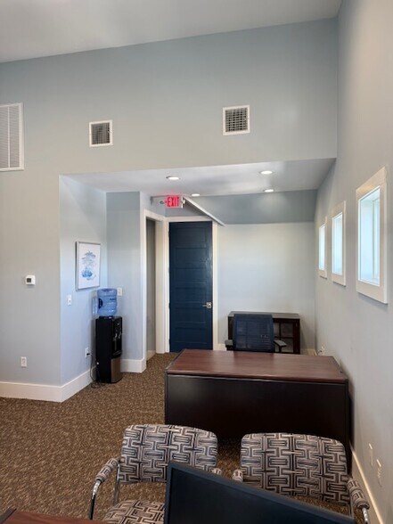 More Photos Of 5109 Lexington Sq, Amarillo Medical For Lease