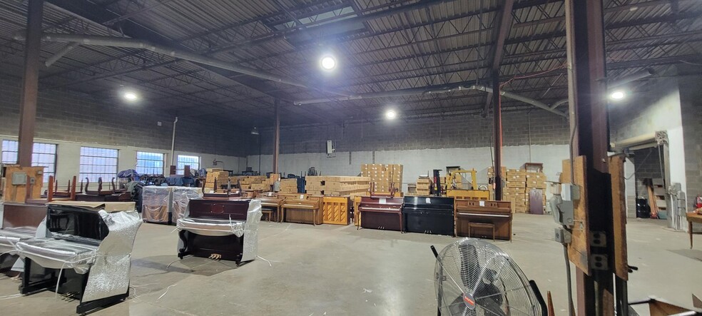 More Photos Of 5209 Holland Dr, Beltsville Warehouse For Sale