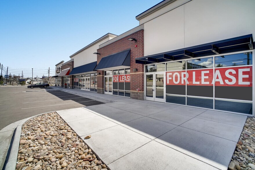 More Photos Of 6200 Leetsdale Dr, Denver Storefront For Lease