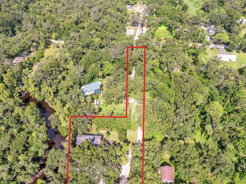 More Photos Of 4572 Alafia Canoe Trl, Valrico Storefront Retail Residential For Sale