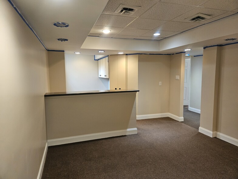 Primary Photo Of 242 Noble Rd, Waverly Township Office For Lease