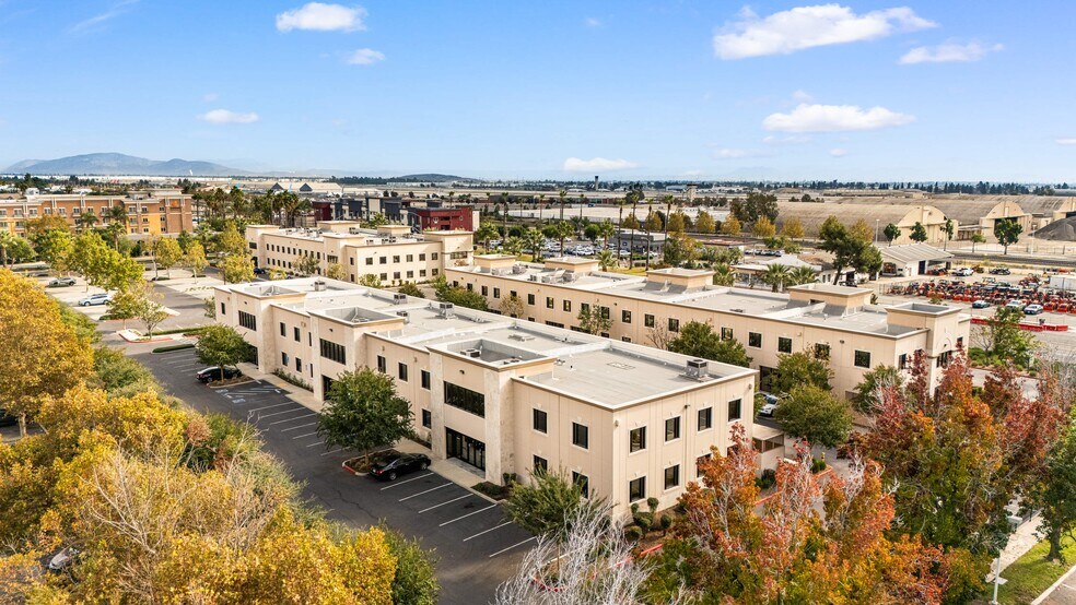 More Photos Of 1795 E Holt Blvd, Ontario Showroom For Sale