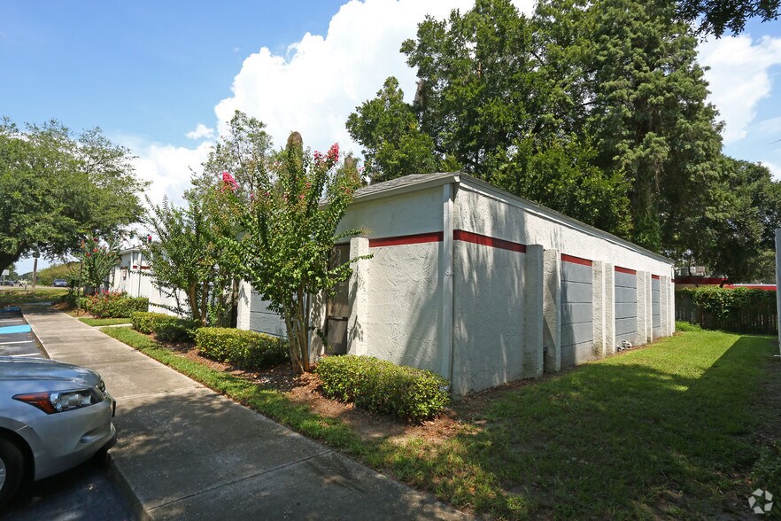 More Photos Of 401 N Parsons, Brandon Office For Sale
