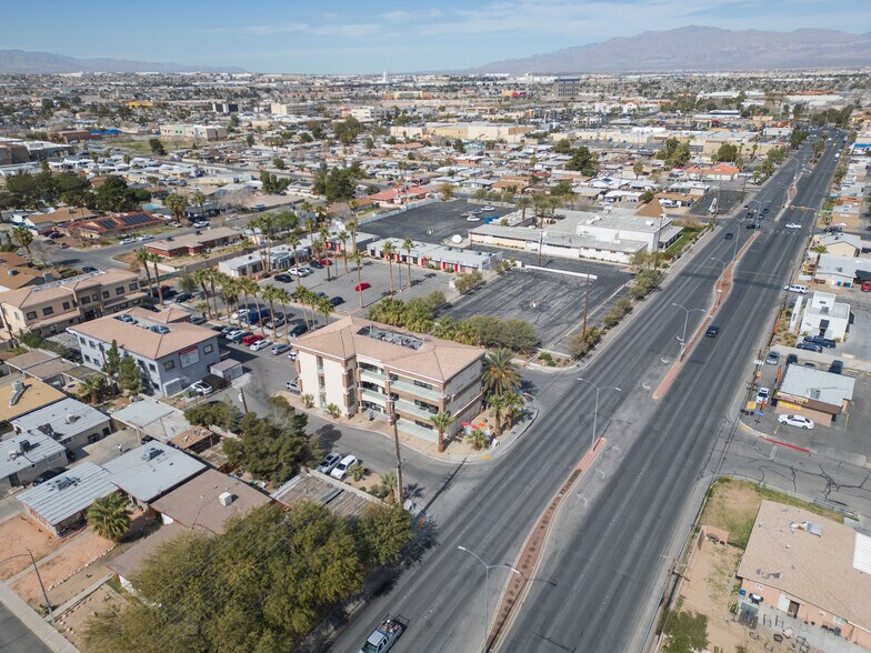 More Photos Of 2465 Reynolds Ave, North Las Vegas Medical For Lease