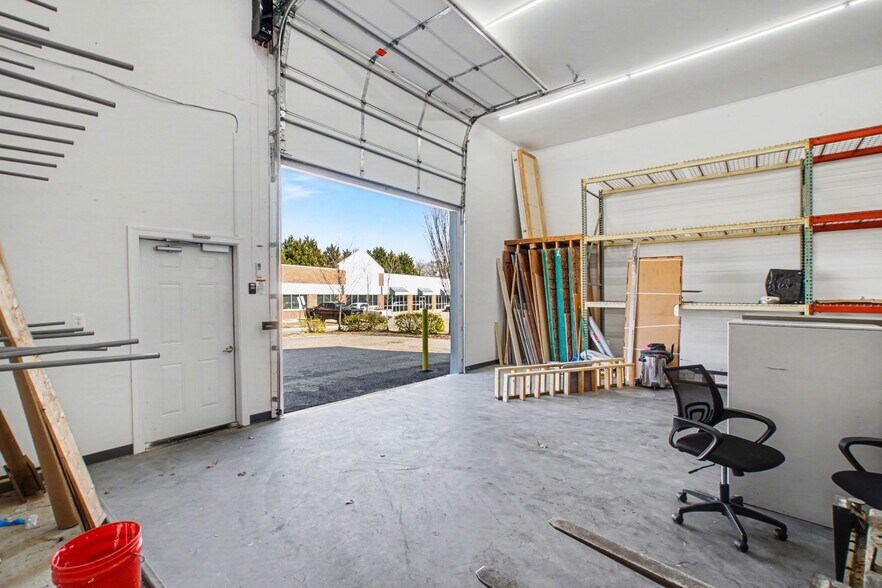 More Photos Of 2603 Lafayette Blvd, Fredericksburg General Retail For Lease