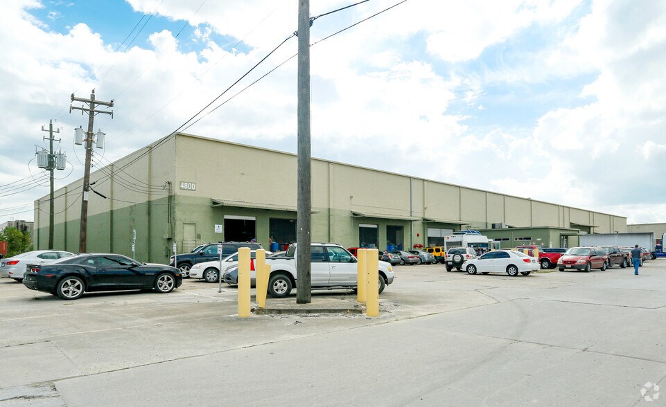 More Photos Of 4800 Blaffer St, Houston Warehouse For Lease