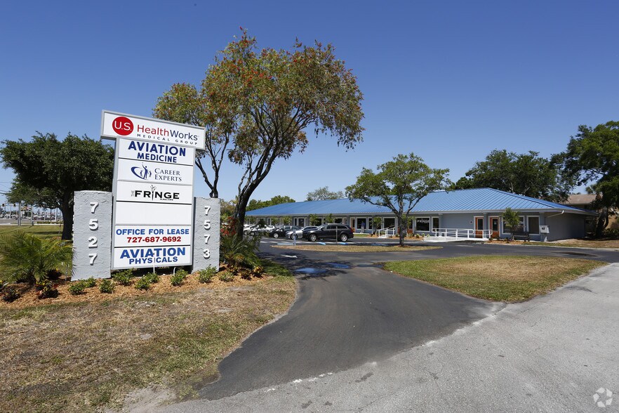 More Photos Of 7527-7573 Ulmerton Rd, Largo Office For Lease