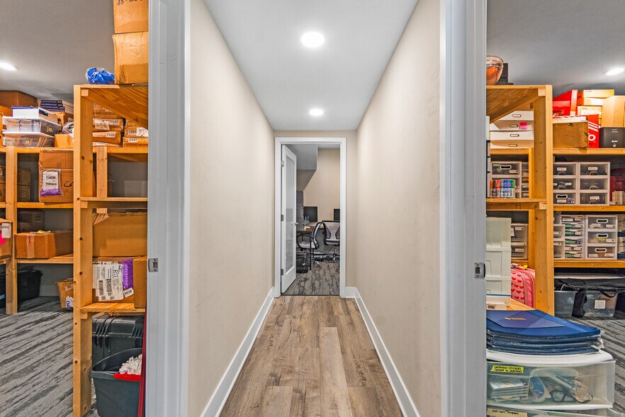 More Photos Of 2720 NW 6th St, Gainesville Medical For Lease