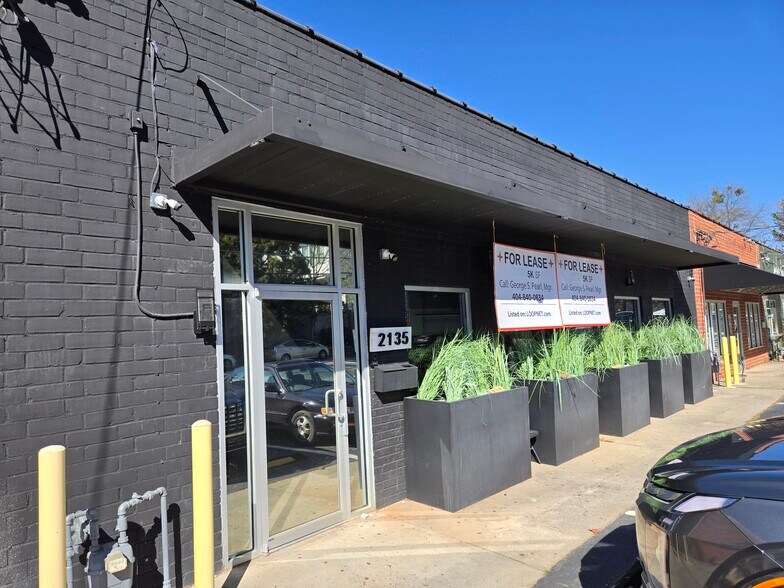 More Photos Of 2135 Liddell Dr, Atlanta Light Manufacturing For Lease