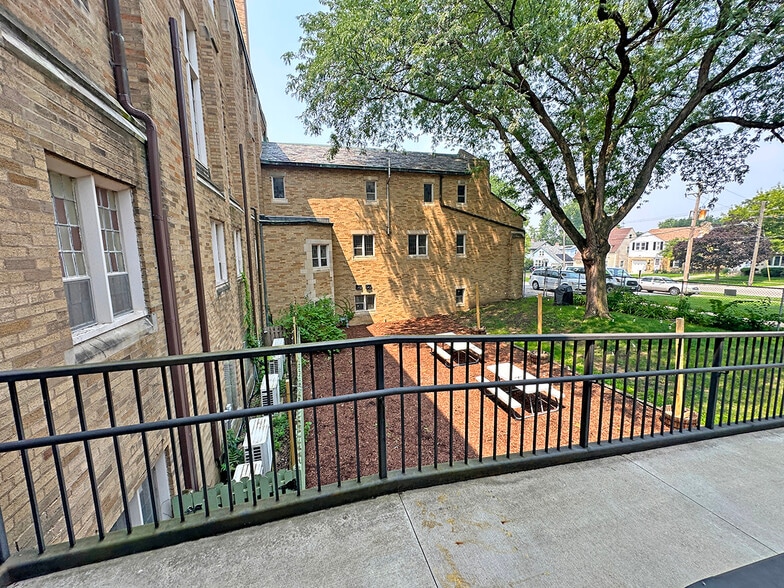 More Photos Of 14 N May St, Aurora Religious Facility For Sale