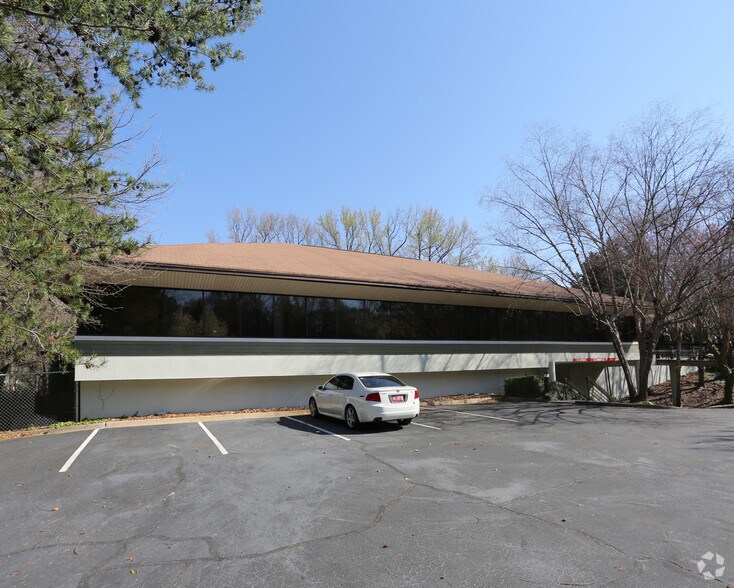 Primary Photo Of 3680 N Peachtree Rd, Chamblee Loft Creative Space For Lease