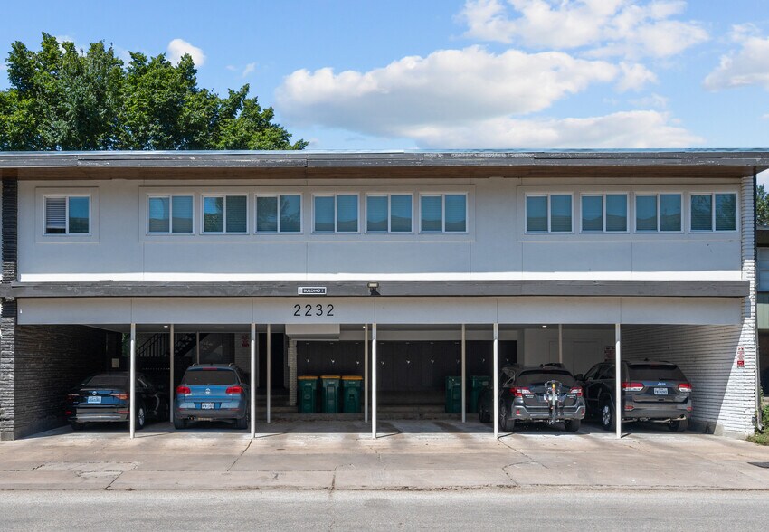 Primary Photo Of 2232 Bellefontaine, Houston Apartments For Sale