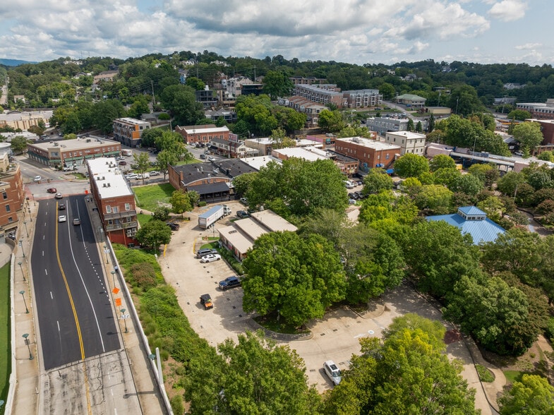 More Photos Of 110 River St, Chattanooga Restaurant For Lease