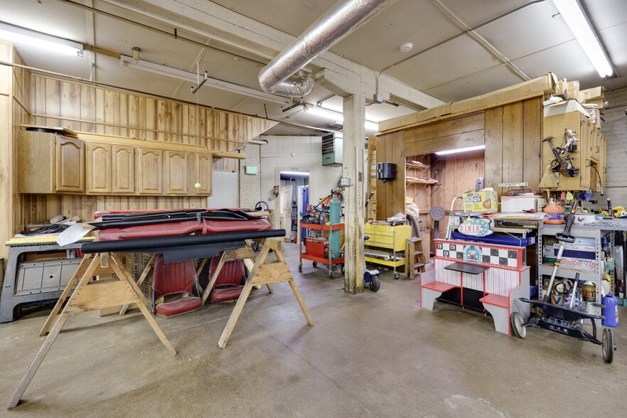 More Photos Of 46 Jefferson St, Brookville Storefront Retail Residential For Sale