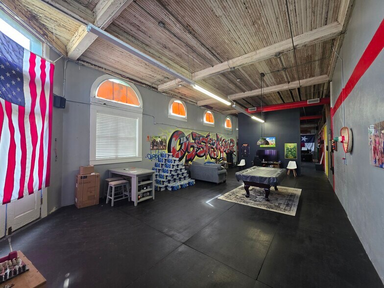 More Photos Of 501 W Front St, Orange Office For Sale
