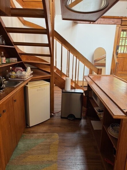 More Photos Of 145 Java St, Brooklyn Lodge Meeting Hall For Lease