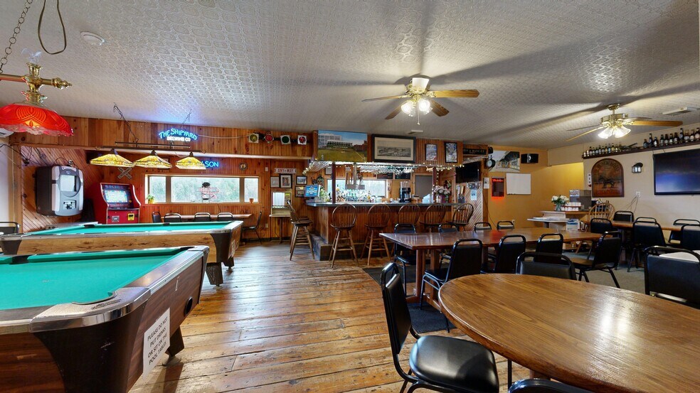 More Photos Of 695 Lisbon St, Lisbon Restaurant For Sale