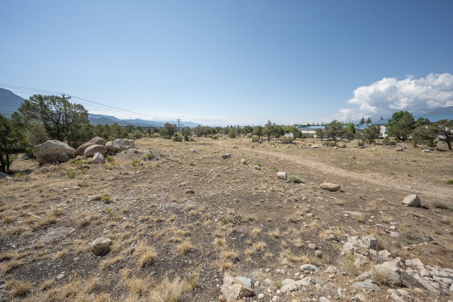 More Photos Of 733 US Highway 24 N, Buena Vista Hotel For Sale