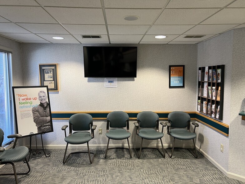 More Photos Of 9200 Montgomery Rd, Montgomery Medical For Lease