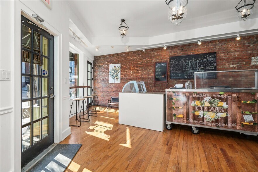 More Photos Of 134 W Main St, Goshen Storefront Retail Residential For Lease