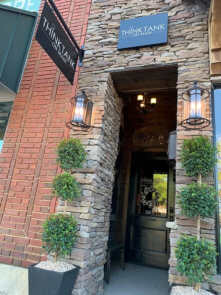 More Photos Of 206 Main St, Greenwood Storefront For Sale