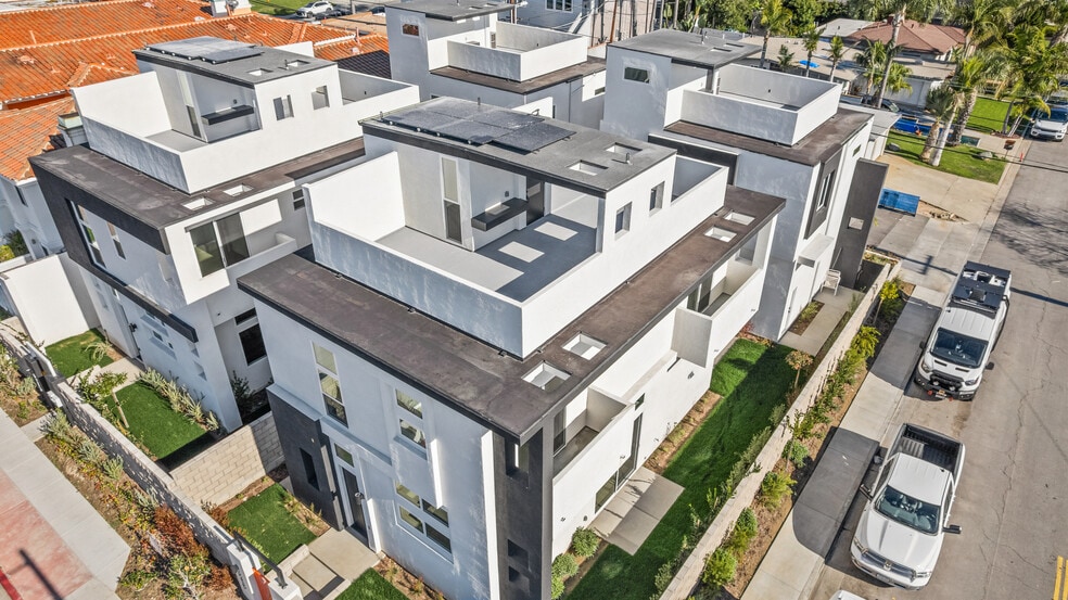 More Photos Of 3215 S El Camino Real, San Clemente Apartments For Sale