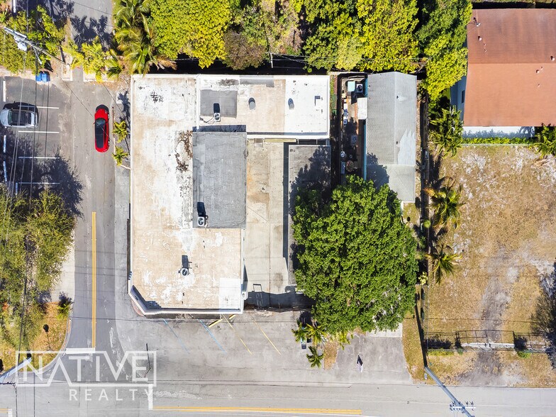 More Photos Of 1100 NE 5th Ter, Fort Lauderdale Storefront Retail Office For Sale