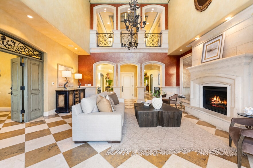 More Photos Of 1210 Arden Hills Ln, Sacramento Specialty For Sale