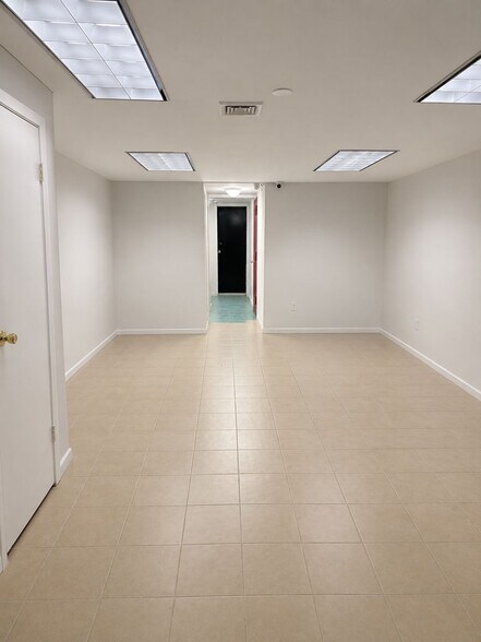 More Photos Of 1059 Fulton St, Brooklyn Storefront Retail Residential For Lease