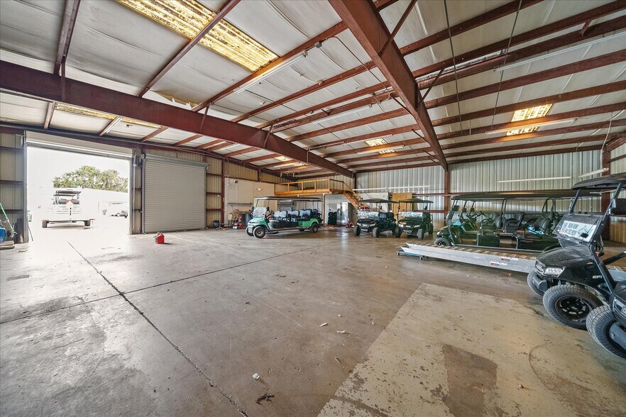 More Photos Of 2311 Whitfield Industrial Way, Sarasota Warehouse For Sale