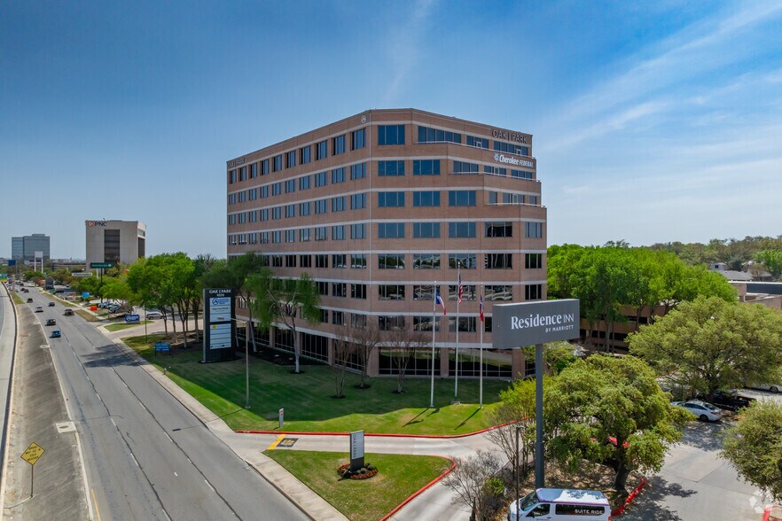More Photos Of 1020 NE Loop 410, San Antonio Office For Lease
