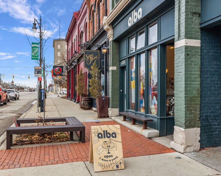 More Photos Of 2564 Michigan Ave, Detroit Storefront Retail Residential For Sale