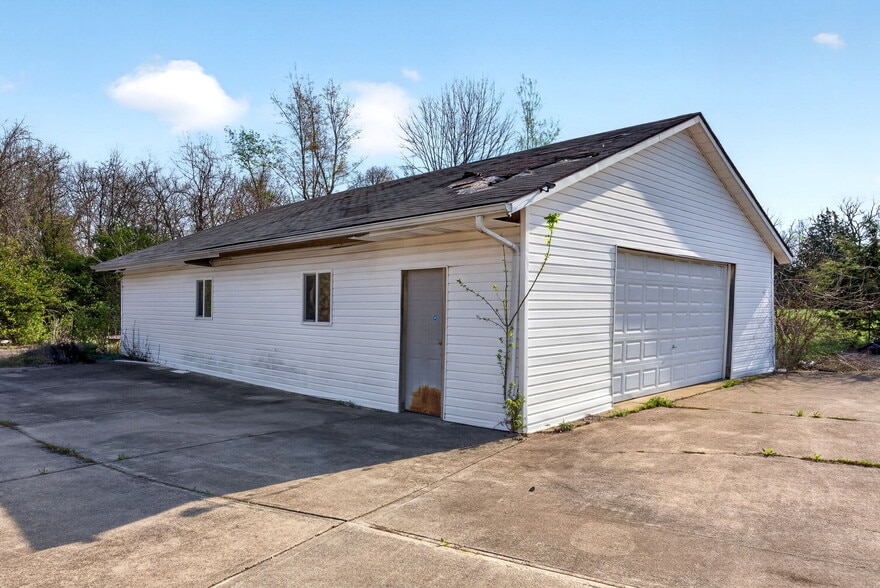 More Photos Of 5990 Michael Rd, Middletown Religious Facility For Sale