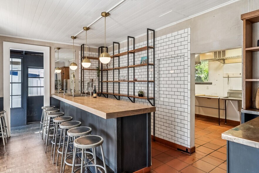 More Photos Of 11 Wharf Rd, Bolinas General Retail For Sale