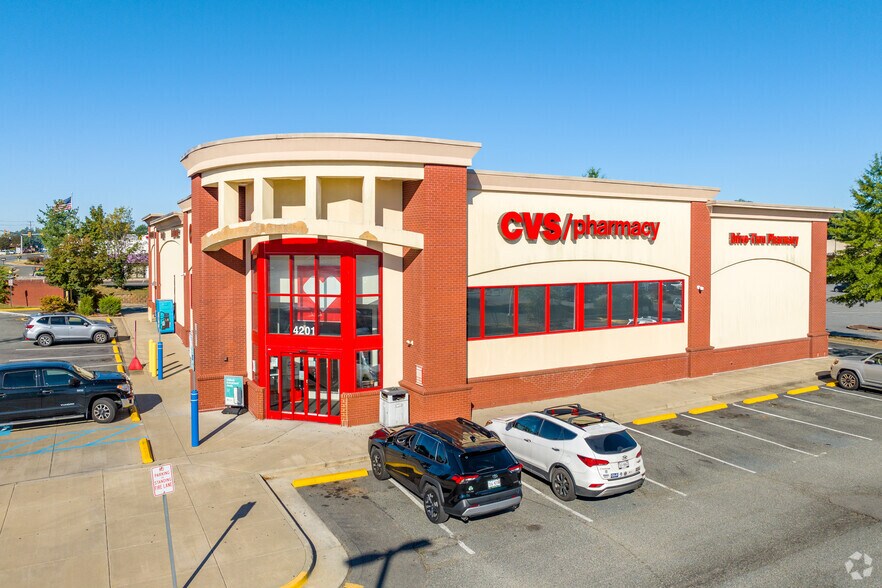 More Photos Of 4201 Plank Rd, Fredericksburg General Retail For Sale