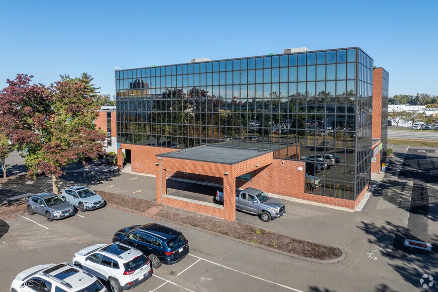 More Photos Of 477 Connecticut Blvd, East Hartford Medical For Lease