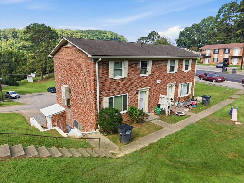 More Photos Of 944-944 Chadwick Dr, Kingsport Apartments For Sale