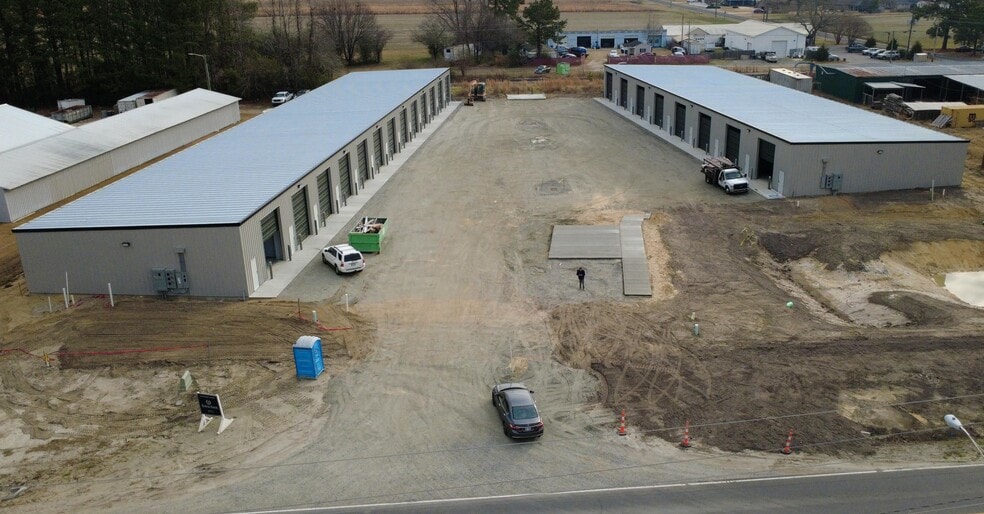 More Photos Of 3945 Lee St, Ayden Light Distribution For Lease