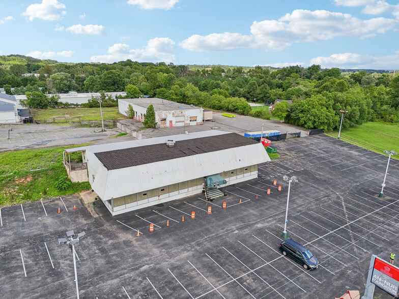 Primary Photo Of 10801 Philadelphia Rd, White Marsh Auto Dealership For Lease