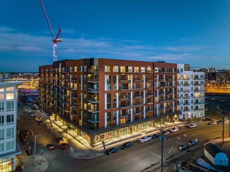 More Photos Of 2520 Wewatta Way, Denver Apartments For Lease